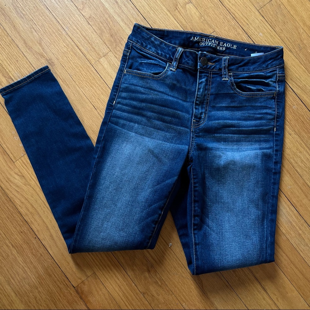 EUC American Eagle Hi-Rise Jeggings